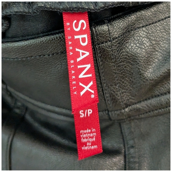 NEW Spanx Leather Like Jogger - Picture 4 of 7